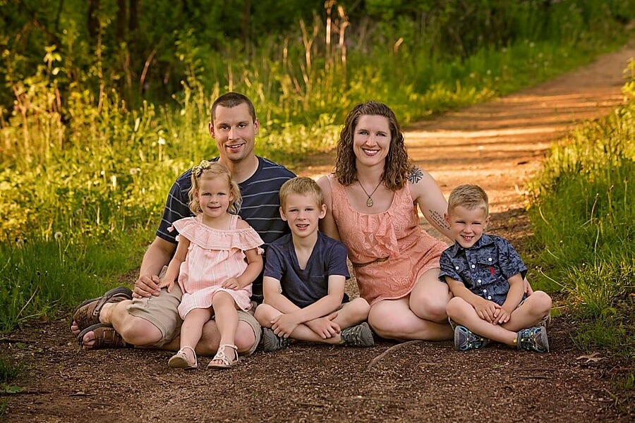 Behind the scenes video of a family and senior session at PIke Lake in Wisconsin