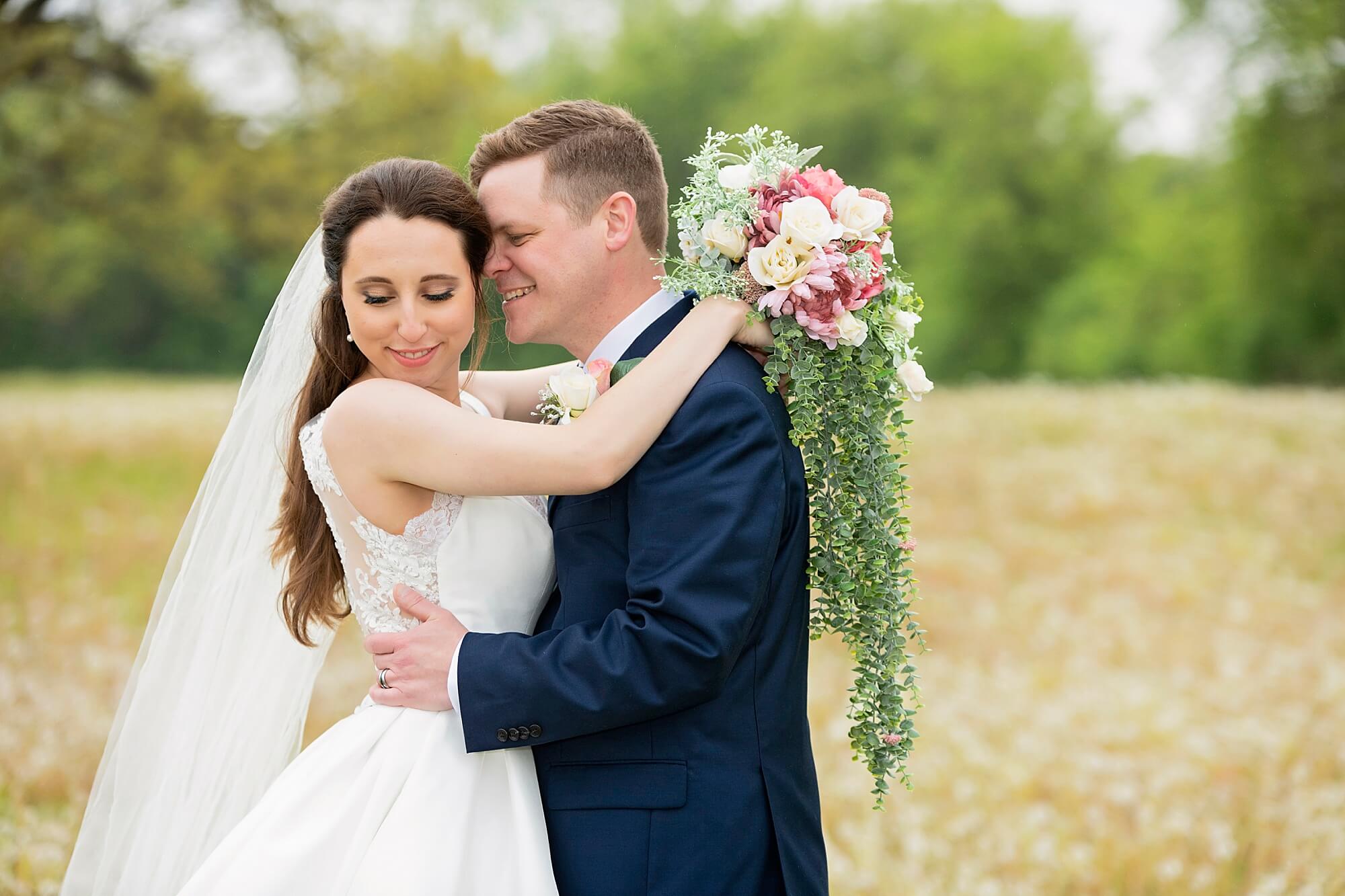 bride and groom portraits Lake-Country-Wedding-Hartland-WI